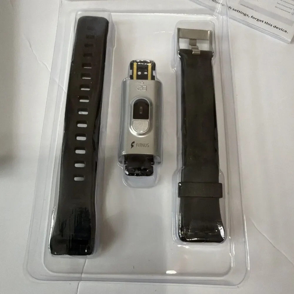Fitnus new IN Box watch Fitness Tracker V1 original